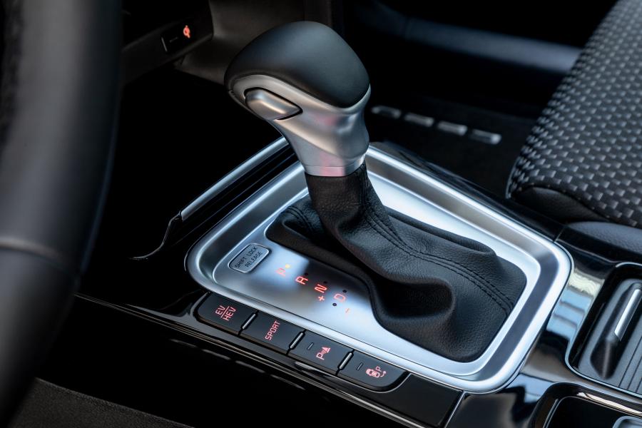 Детали интерьера Kia XCeed PHEV 2019 года  (WW) (фото 26 из 30)